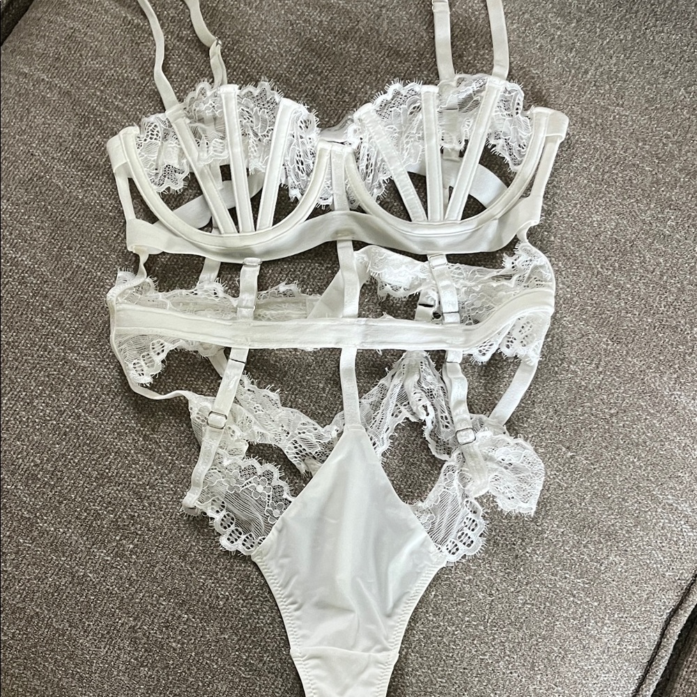 Elegant White Lace Bodysuit